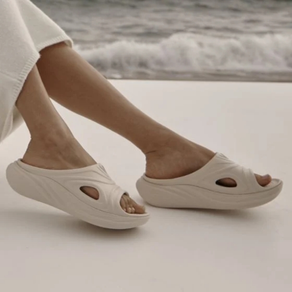 Vionic Wave Rx Slide Sandals - Picture 2 of 8